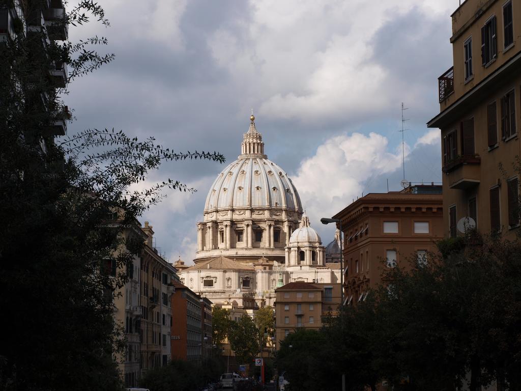 Colazione Al Vaticano - Crescenzio Roma